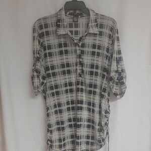 Black And White Ladys Blouse